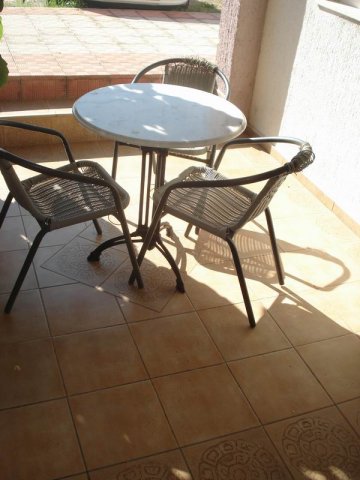 apartman sutomore 3-18